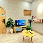 Peaceful Saigon Homestay